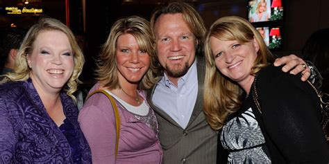 how much do sister wives make|what is kody brown's job.